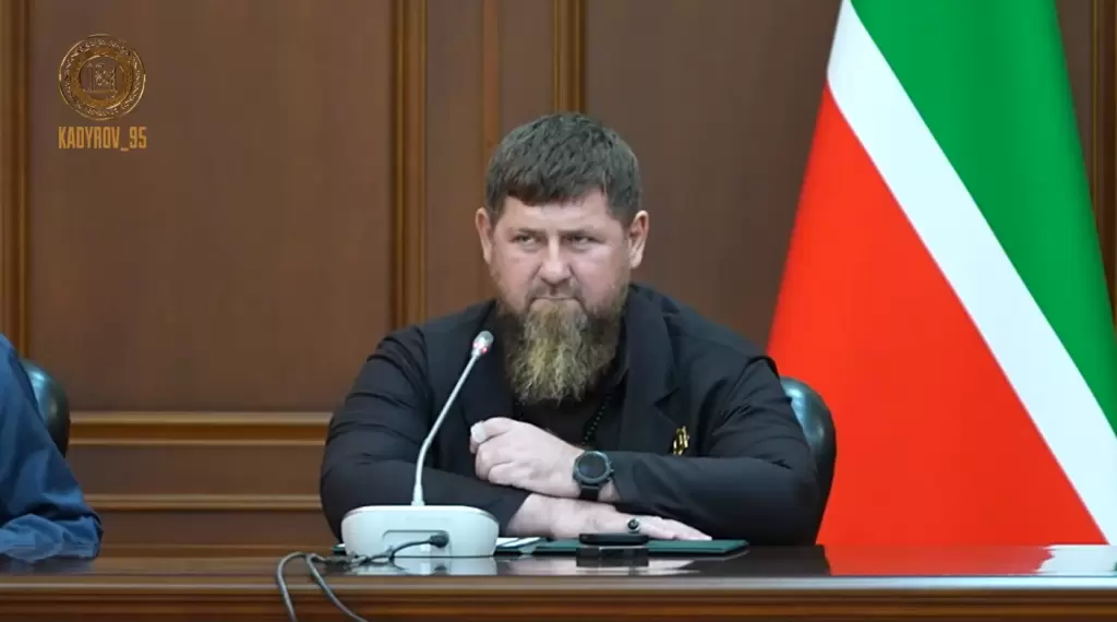 Кадыров: оплатить долги простых мусульман – благое дело для чиновника